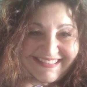 Meet your Posher, Adriene